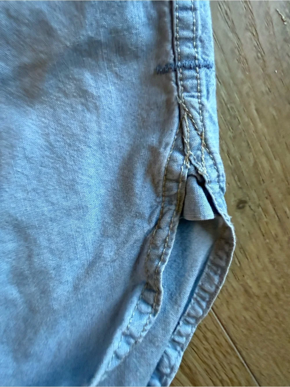 J.Crew Relaxed Chambray Button Down Shirt XL Light Wash